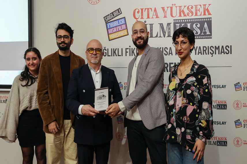 Genç Sinemacılar Yeşilay’ın Sağlıklı Fikirler Kısa Film Yarışması’nda Ödüllerine Kavuştu