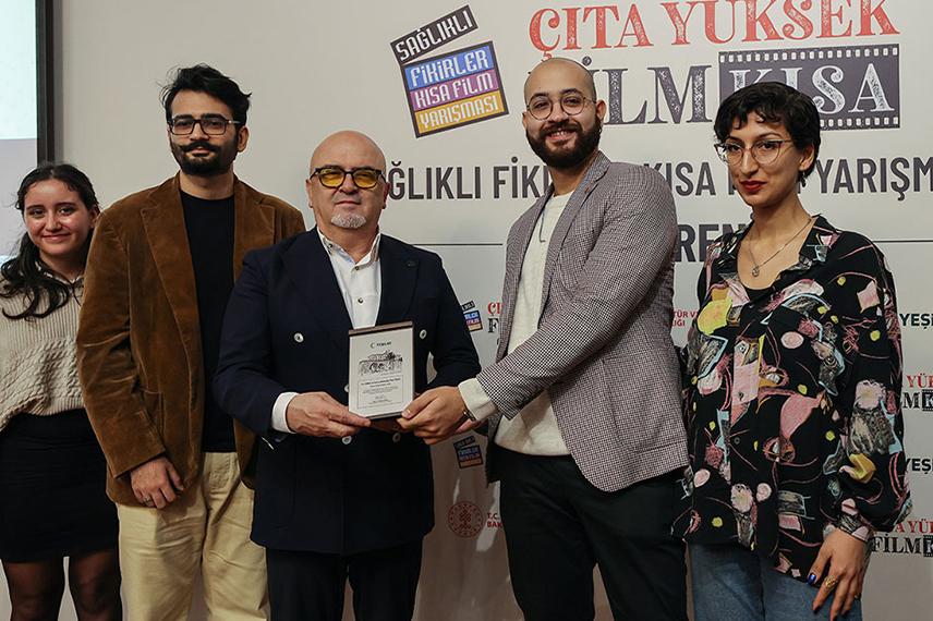 Genç Sinemacılar Yeşilay’ın Sağlıklı Fikirler Kısa Film Yarışması’nda Ödüllerine Kavuştu
